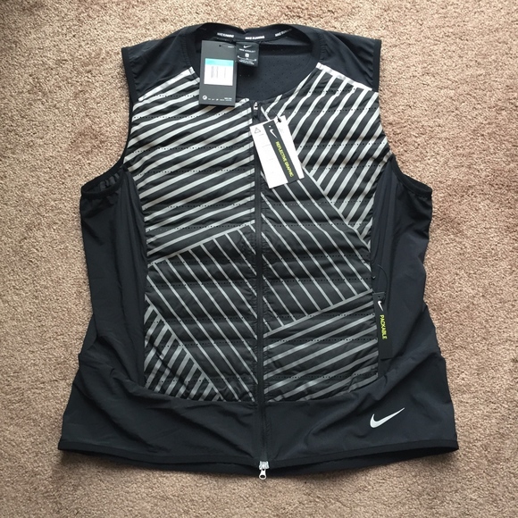 nike aeroloft women's running vest